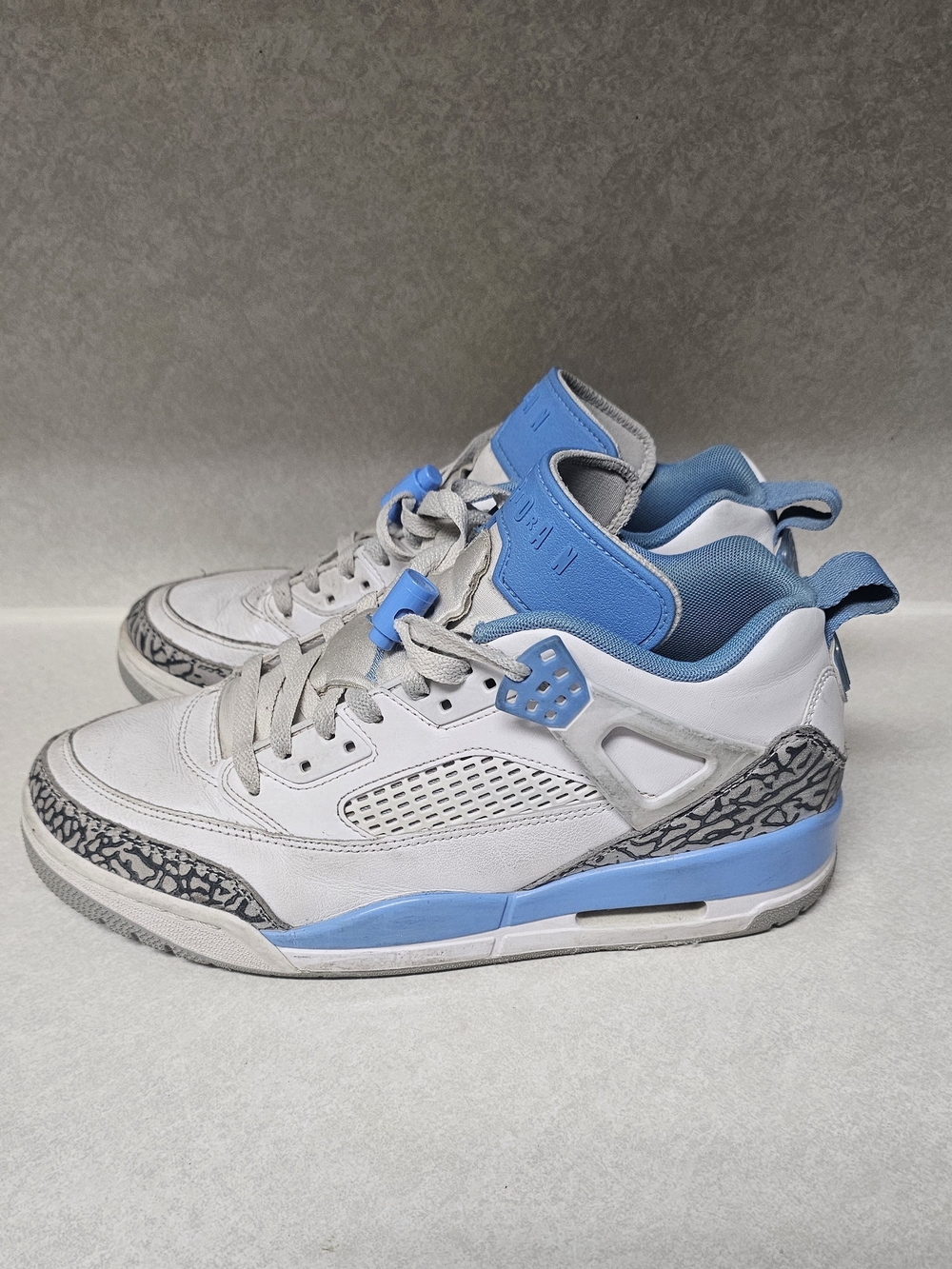Jordan Spizike Low UNC Men's White & Blue Sneakers